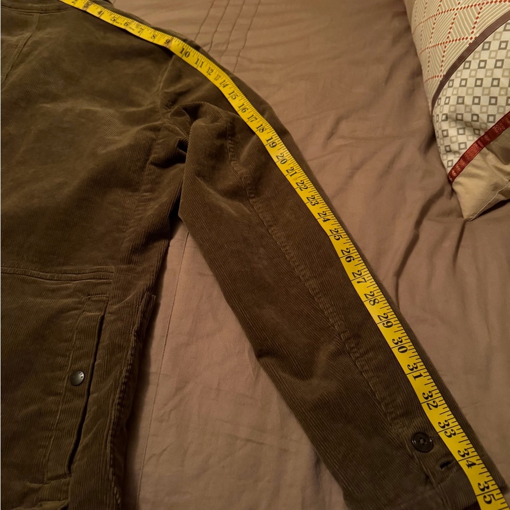 Men's Olive and Khaki Military Jacket - Picture 6 of 7